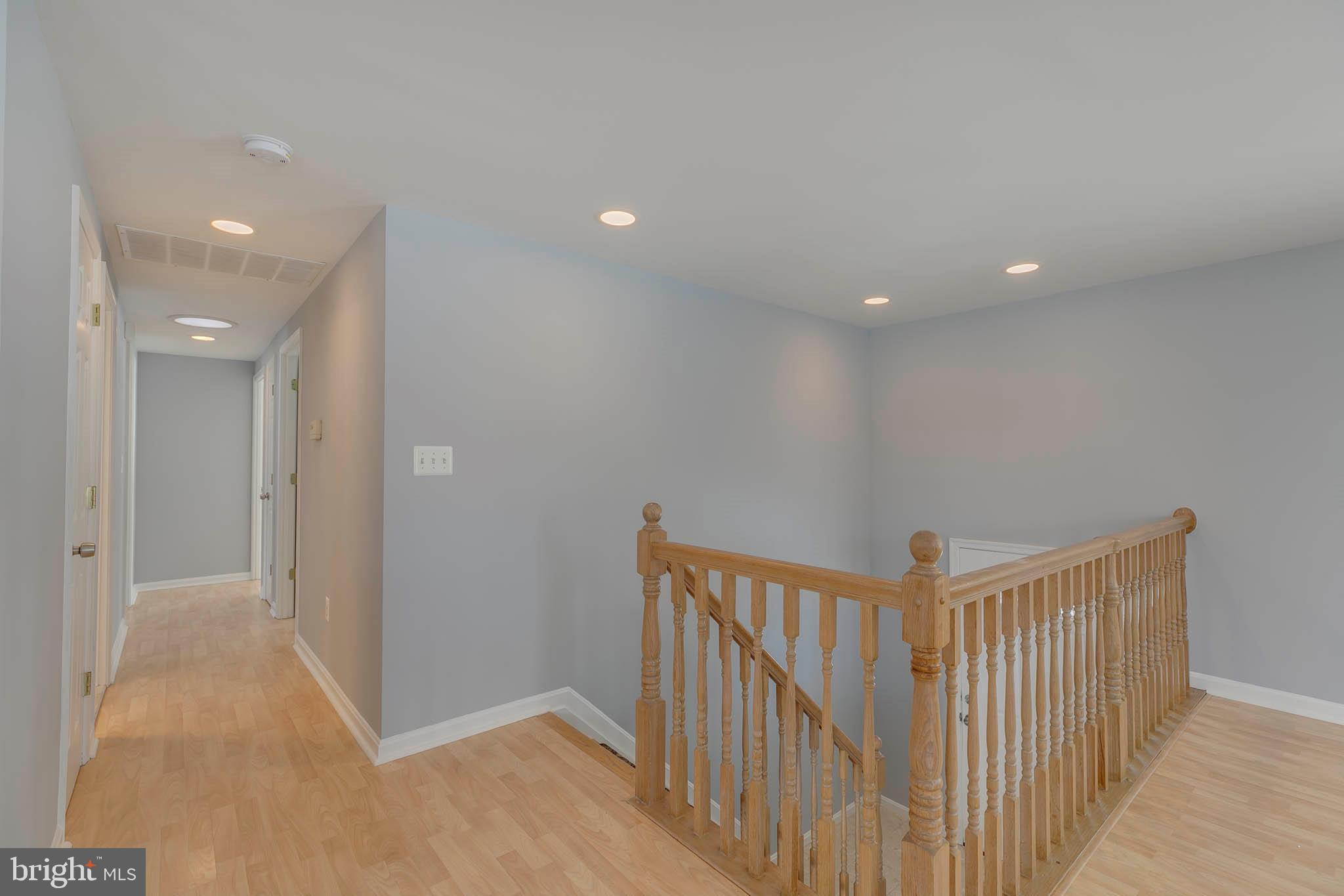 5133 West Running Brook Road Columbia, MD 21044 - Photo 12 of 44 a view of a hallway