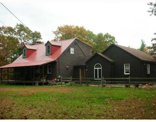 126 Gazza Road Glocester, RI 02814 - Photo 1 of 8 Exterior Front.