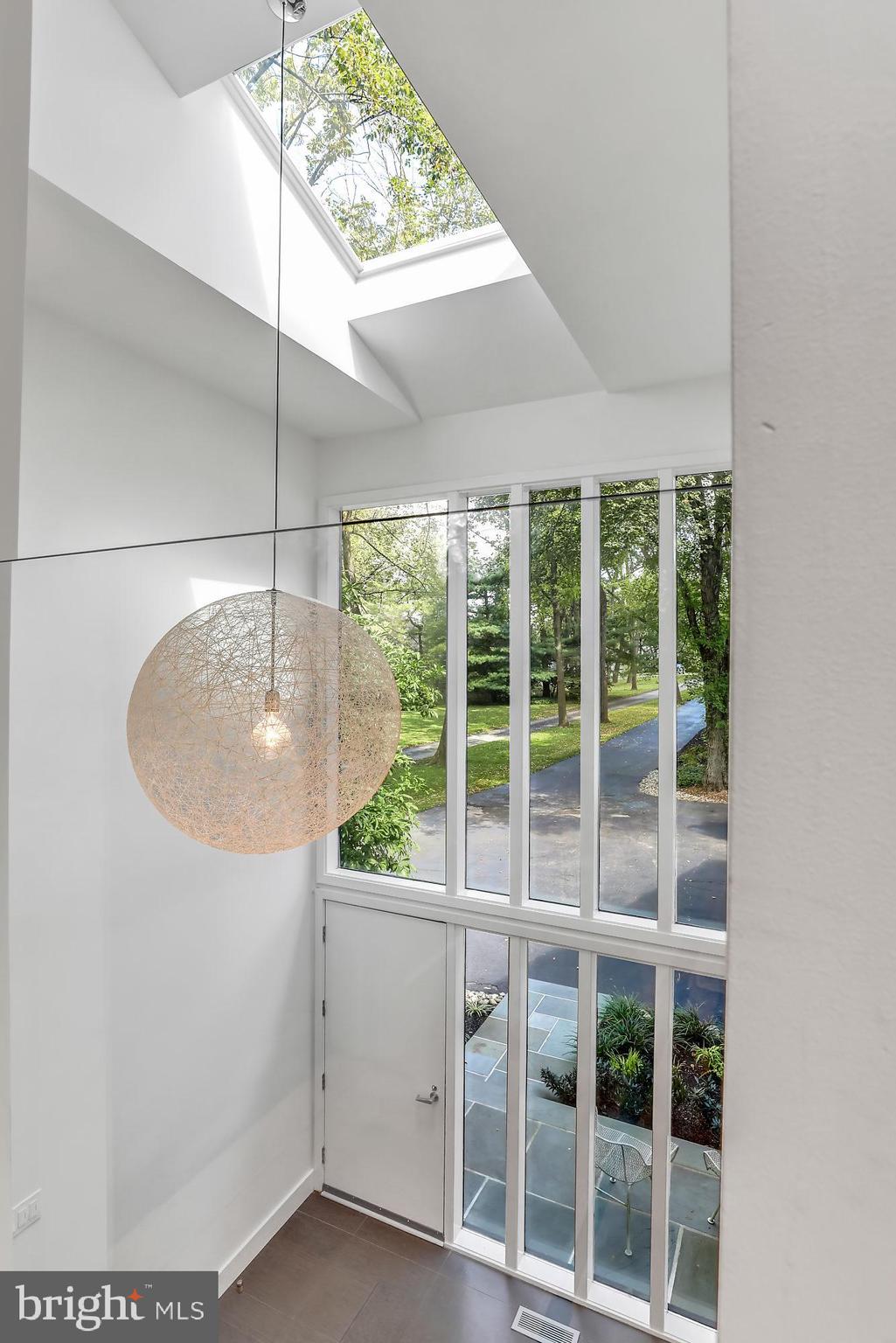 1260 Lakemont Road Villanova, PA 19085 - Photo 3 of 56