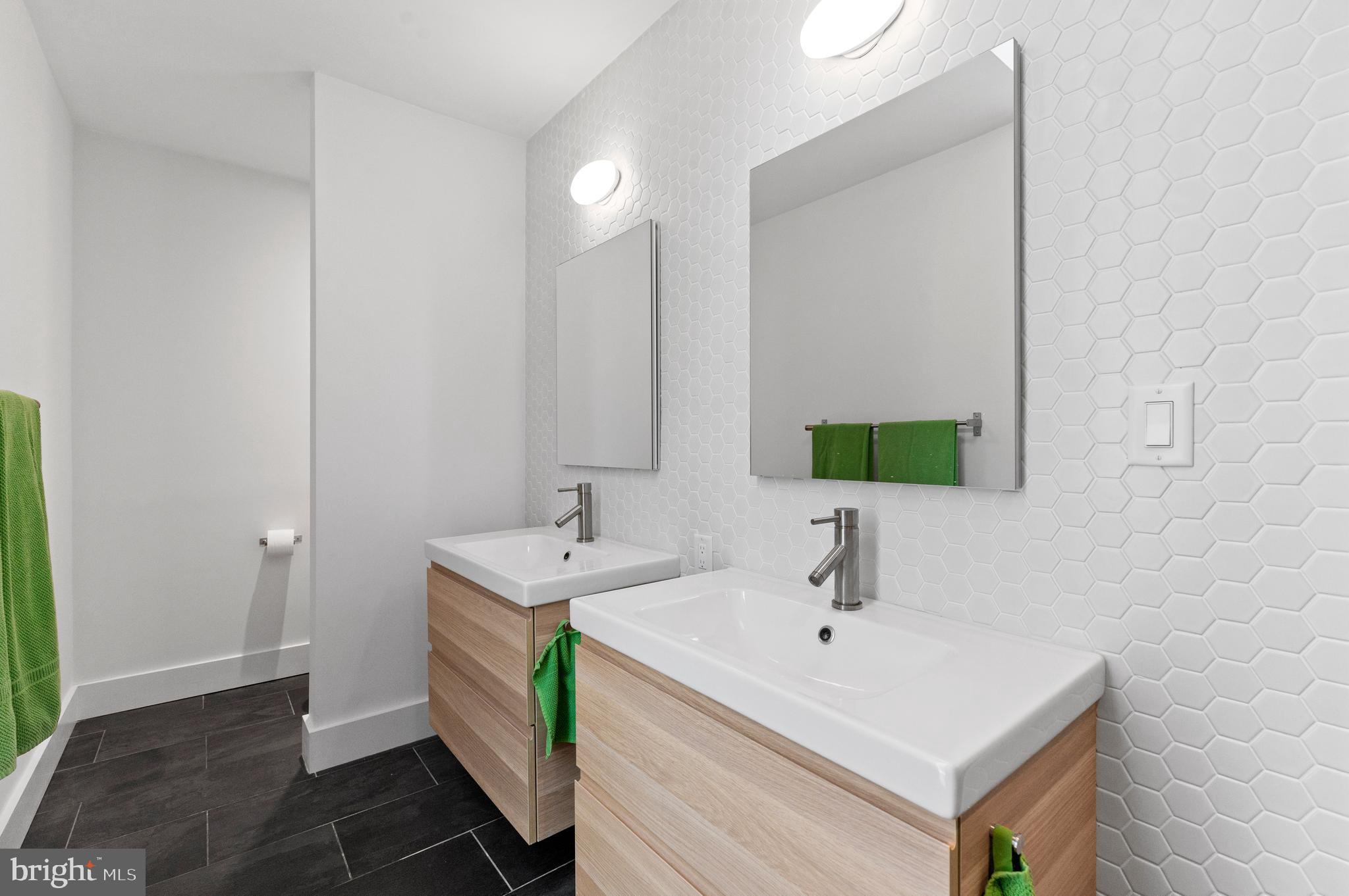 1260 Lakemont Road Villanova, PA 19085 - Photo 34 of 56