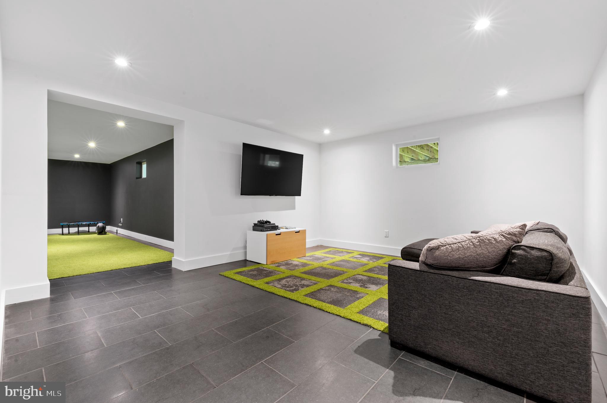 1260 Lakemont Road Villanova, PA 19085 - Photo 38 of 56