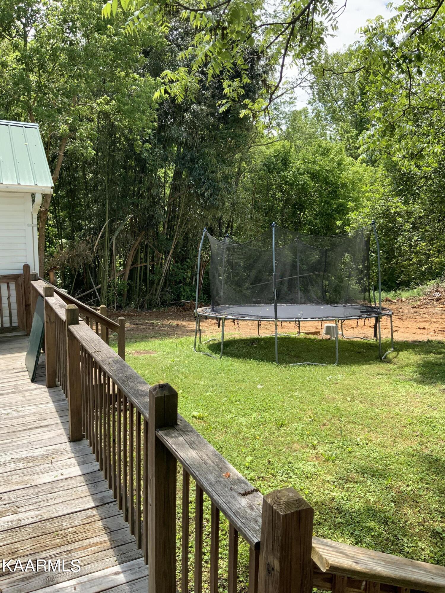 4604 Cambridge Road Walland, TN 37886 - Photo 10 of 25 C5E77055-7ED0-482E-AFA8-16100B85071B