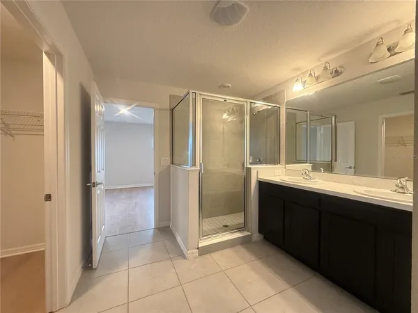 $2,700 | 423 Kestrel Drive, Groveland, FL 34736