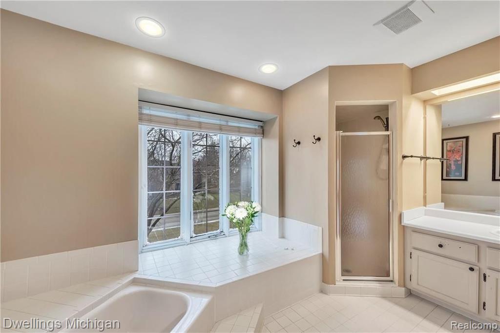 3633 Summit Ridge Drive Rochester Hills, MI 48306 - Photo 37 of 53