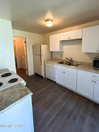 $1,695 | 1664 Manchester Way, Sparks, NV 89431