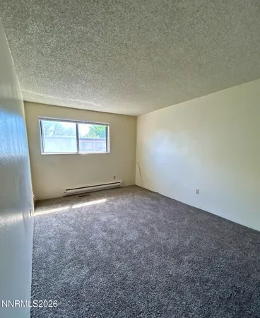 $1,695 | 1664 Manchester Way, Sparks, NV 89431