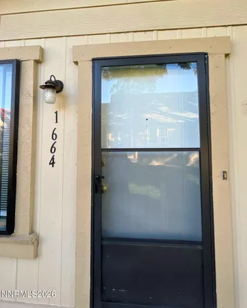 $1,695 | 1664 Manchester Way, Sparks, NV 89431