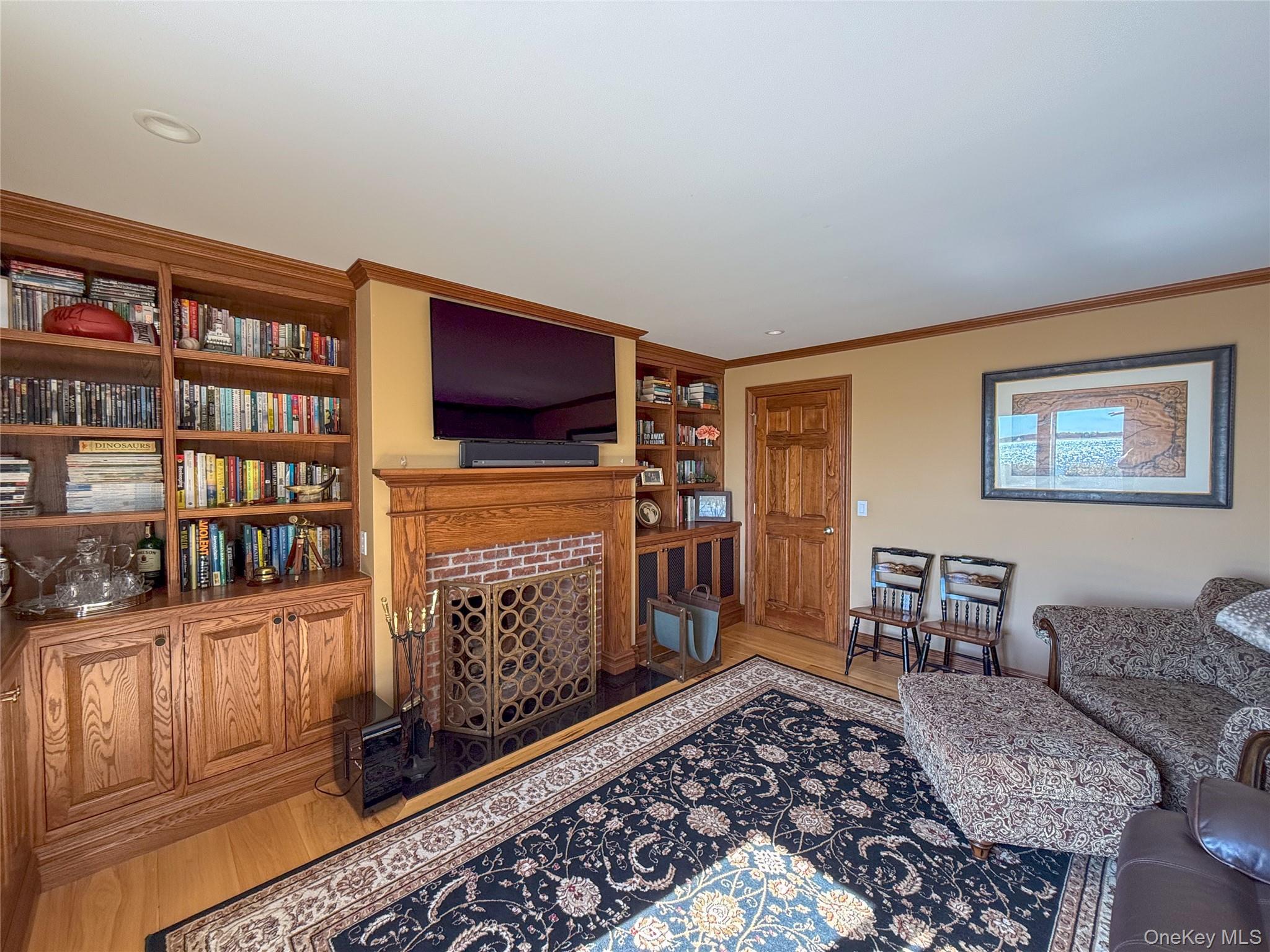 2450 Peters Neck Road Orient, NY 11957 - Photo 8 of 22 den