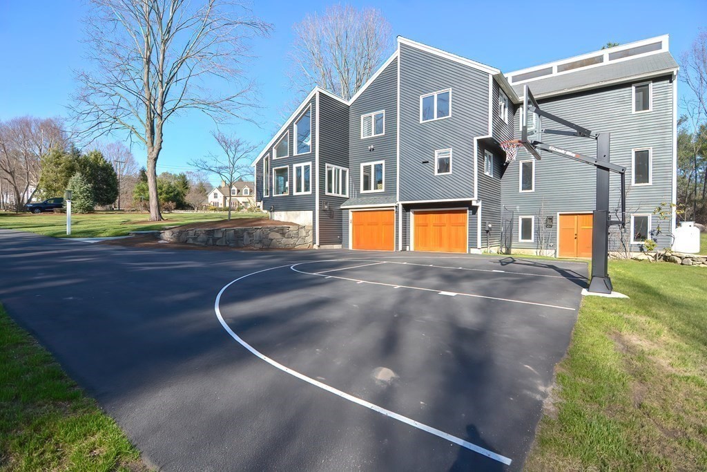2 Dover Farm Road Medfield, MA 02052 - Photo 5 of 36 Gallery Image 5