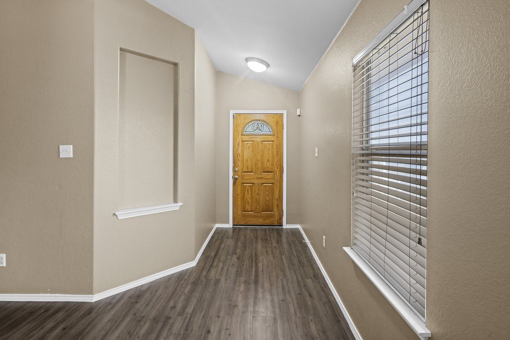 3201 Wickham Lane Austin, TX 78725 - Photo 3 of 20