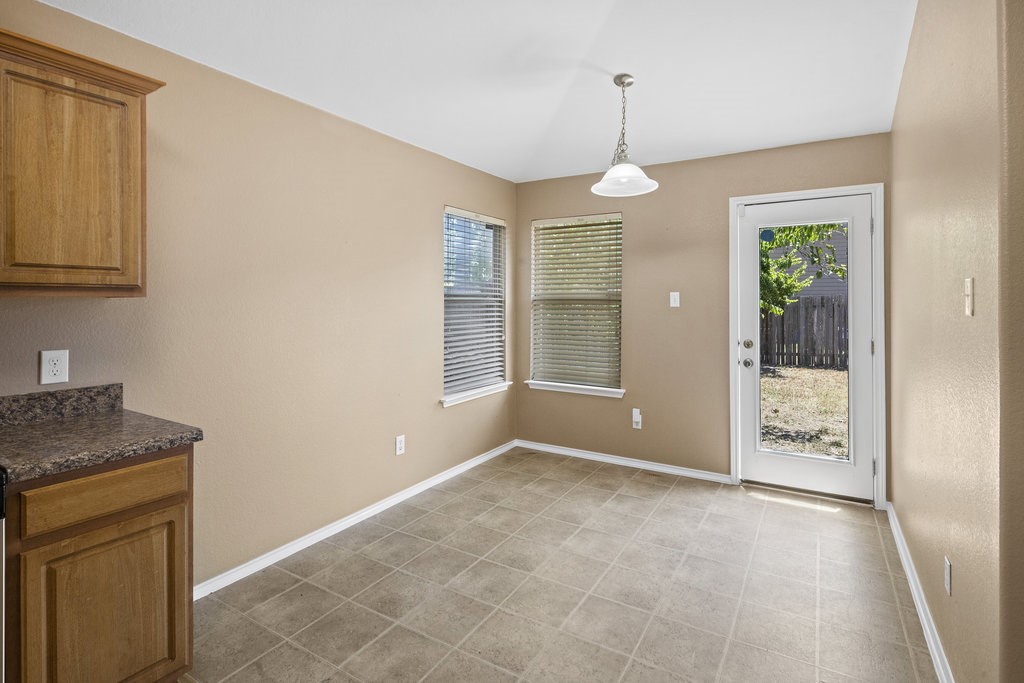 3201 Wickham Lane Austin, TX 78725 - Photo 10 of 20