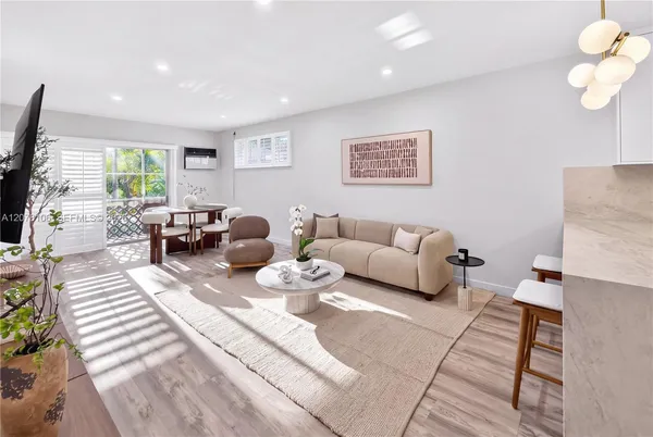 $435,000 | 6580 Santona Street, Unit 16, Coral Gables, FL 33146