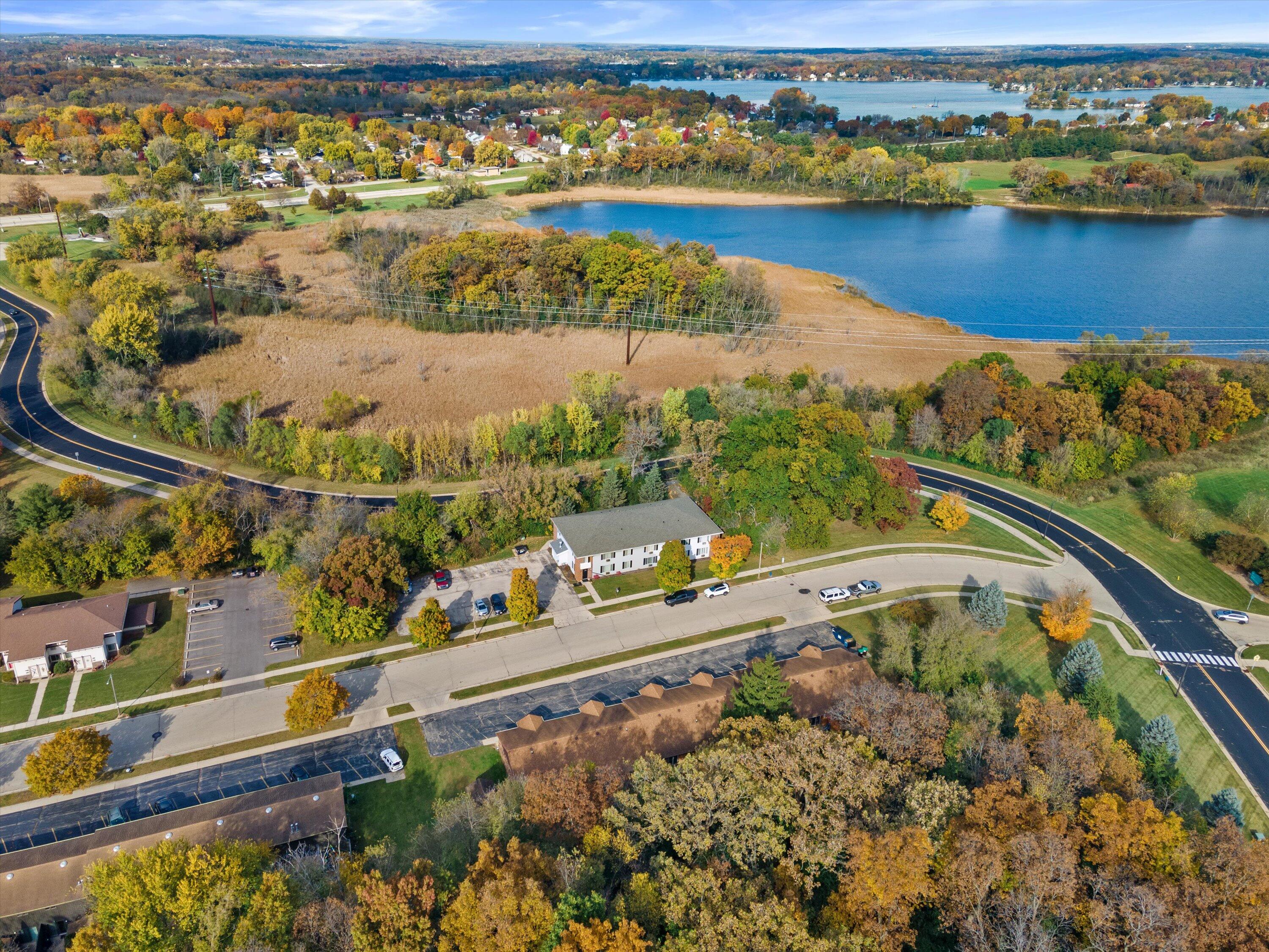 643 Meadow Lane Burlington, WI 53105 - Photo 3 of 19 08-DJI_0466