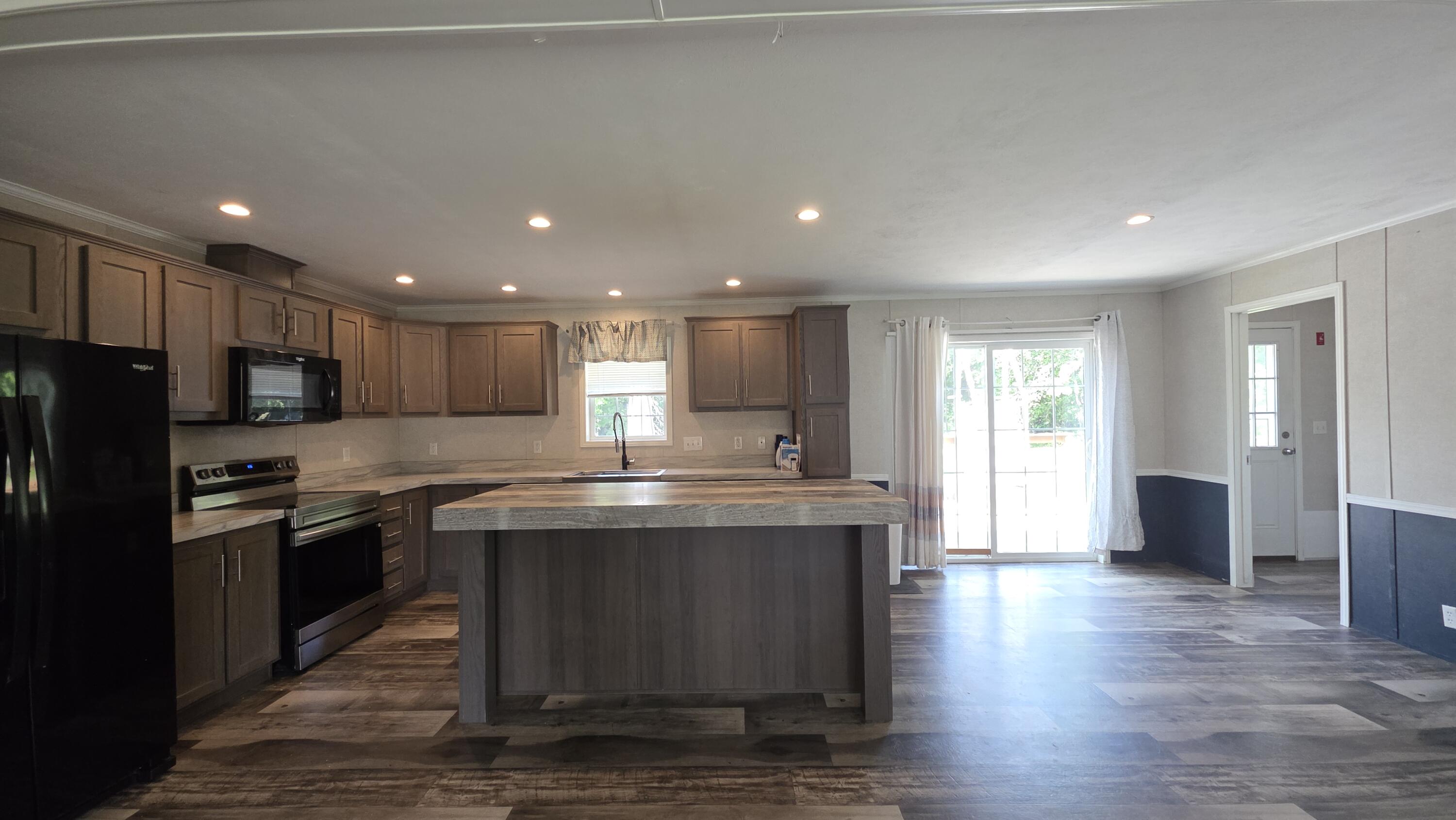 32 Beans Corner Road Pittsfield, ME 04967 - Photo 28 of 51 Kitchen and Dining Area