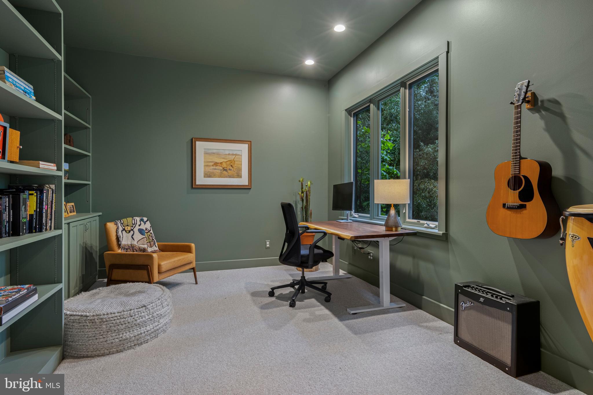 1420 Little Conestoga Road Glenmoore, PA 19343 - Photo 19 of 51 a workspace with furniture