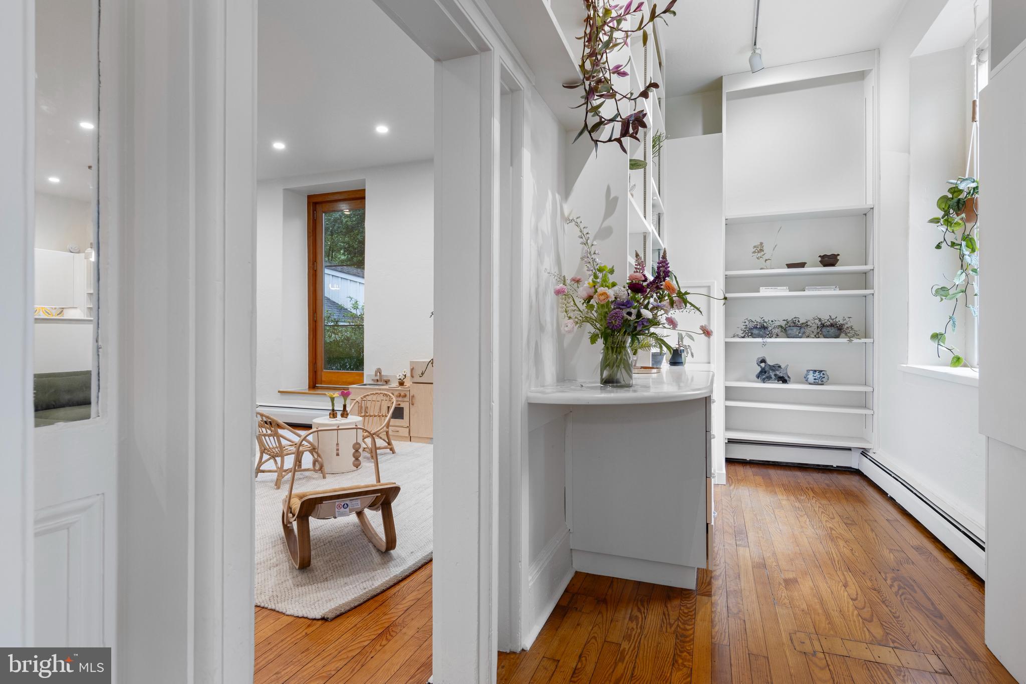 1420 Little Conestoga Road Glenmoore, PA 19343 - Photo 10 of 51 Foyer