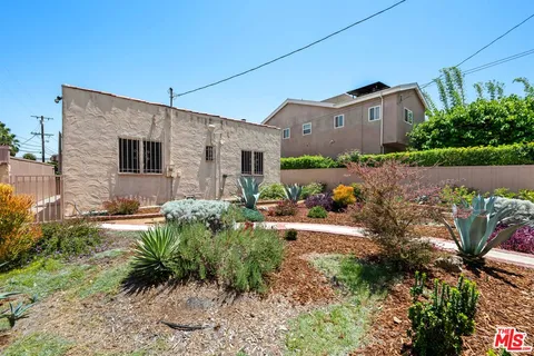 $1,650,000 | 637 North Detroit Street, Los Angeles, CA 90036
