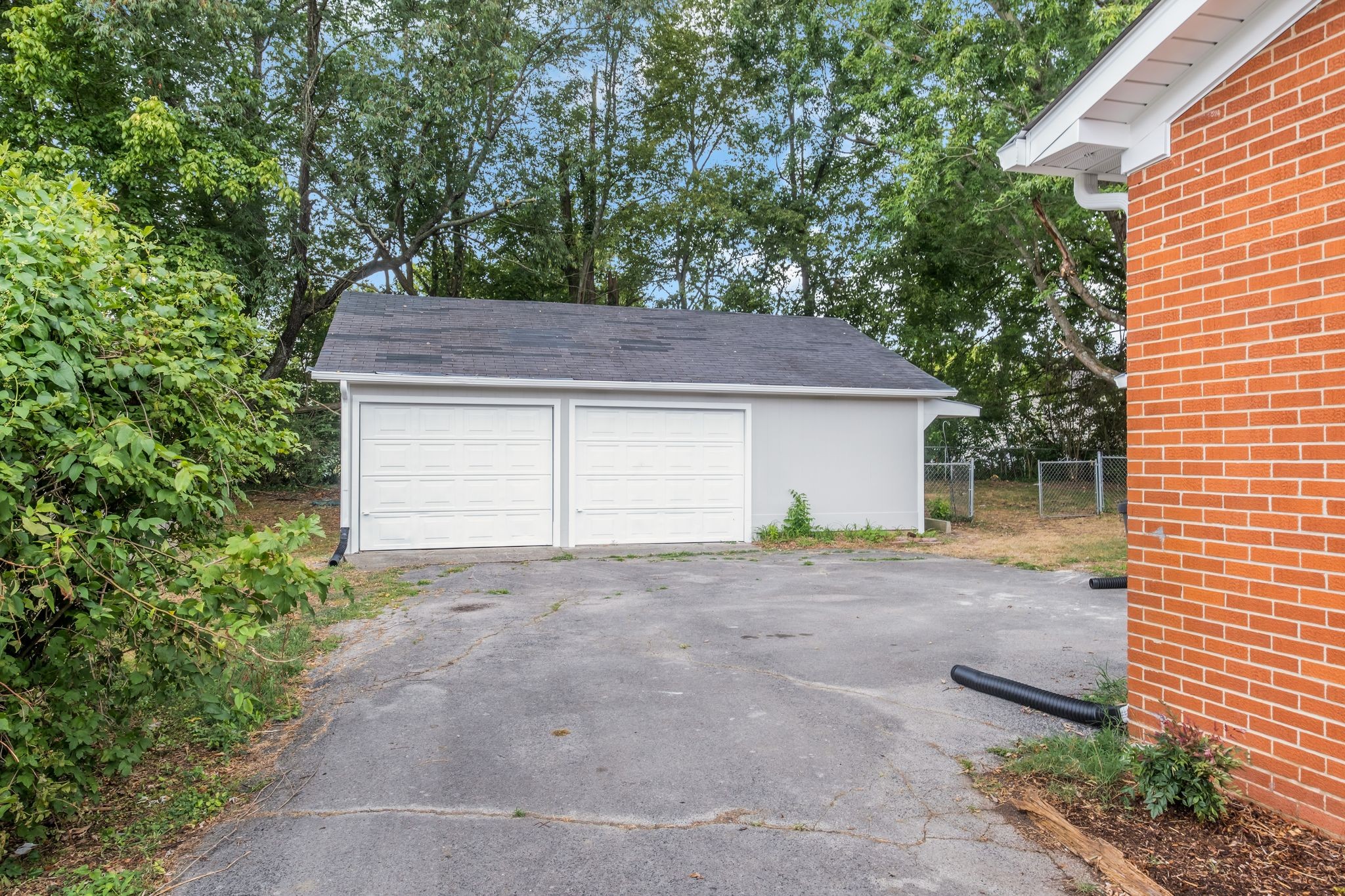 217 Stonewall Road Columbia, TN 38401 - Photo 30 of 33 Two car garage with attached workshop