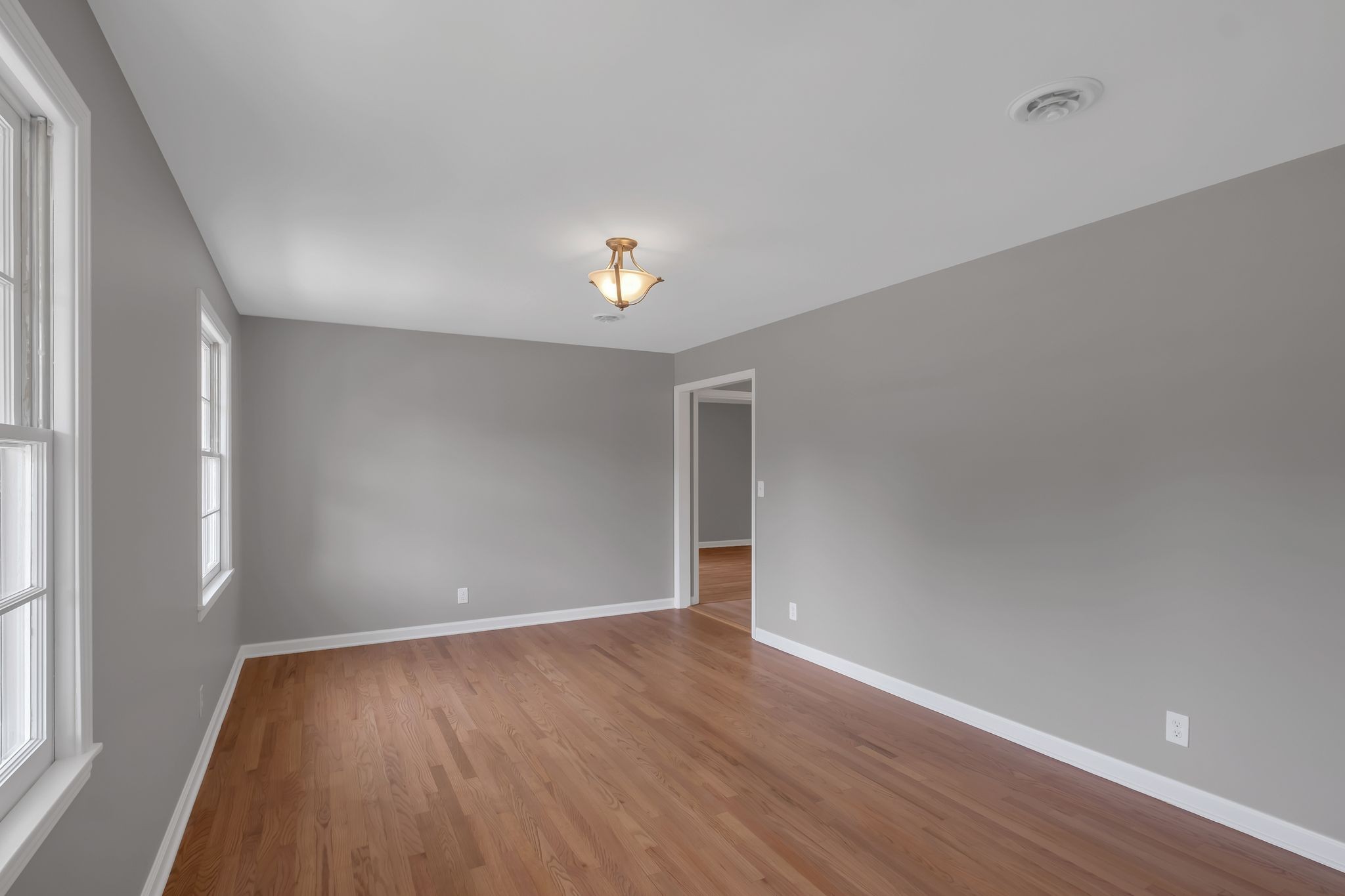 217 Stonewall Road Columbia, TN 38401 - Photo 5 of 33 Living Room with original, refinished hardwoods