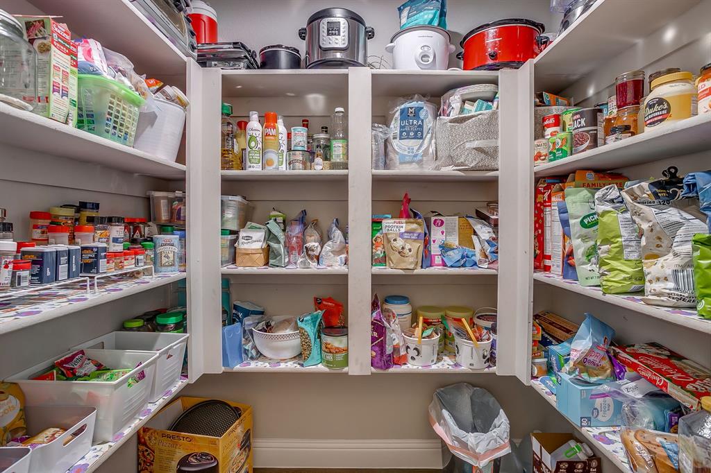 15141 Fleet Hill Road Aledo, TX 76008 - Photo 9 of 37 Your dream pantry!