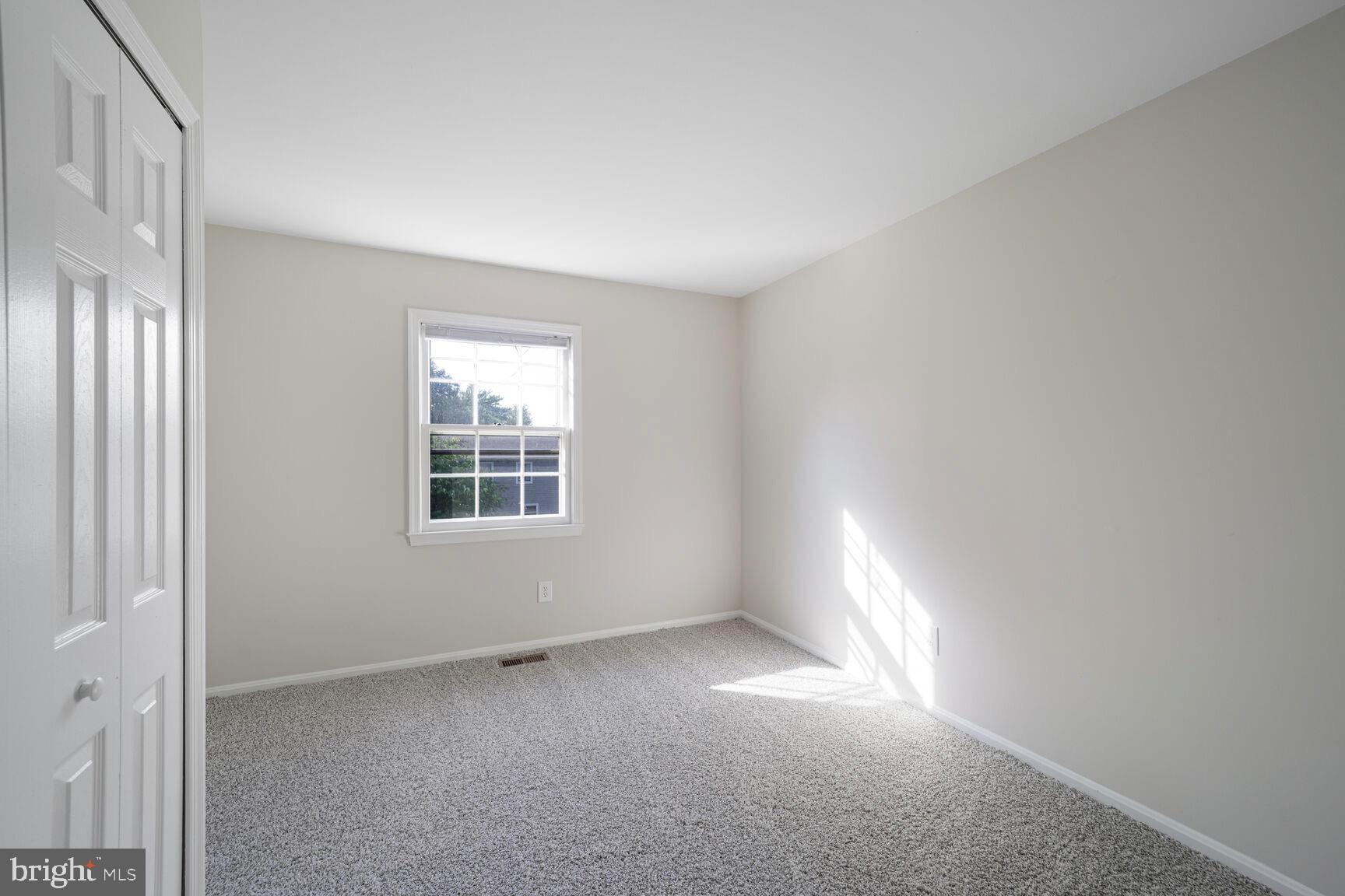 13802 Poplar Tree Road Chantilly, VA 20151 - Photo 41 of 61 Bedroom 4 -2