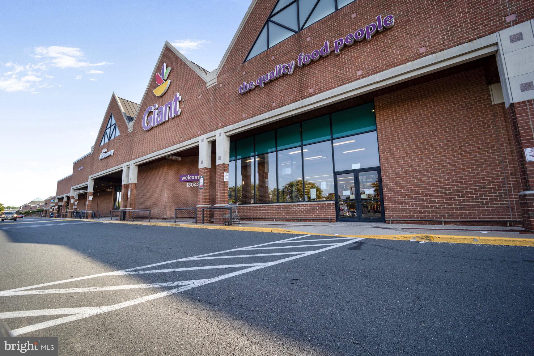 13802 Poplar Tree Road Chantilly, VA 20151 - Photo 57 of 61 a view of a building with a street