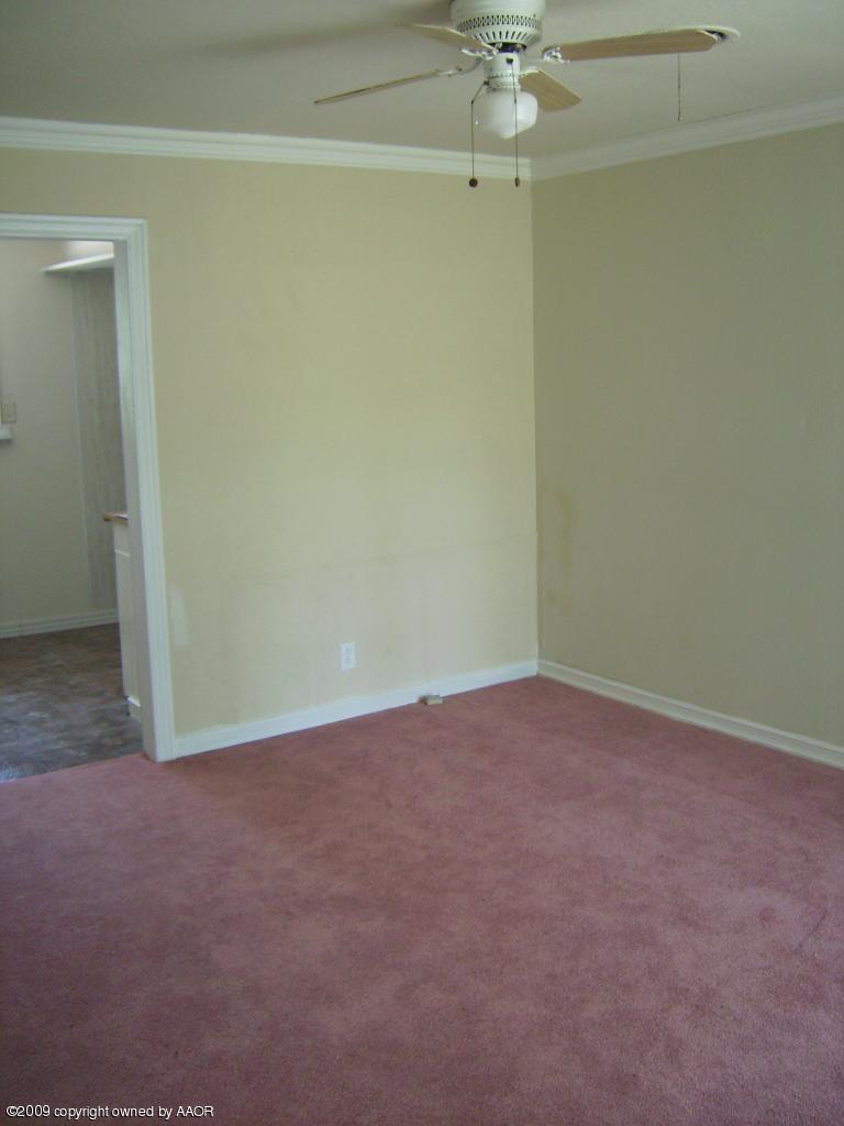 4212 South Hayden Street Amarillo, TX 79110 - Photo 4 of 11 a view of an empty room