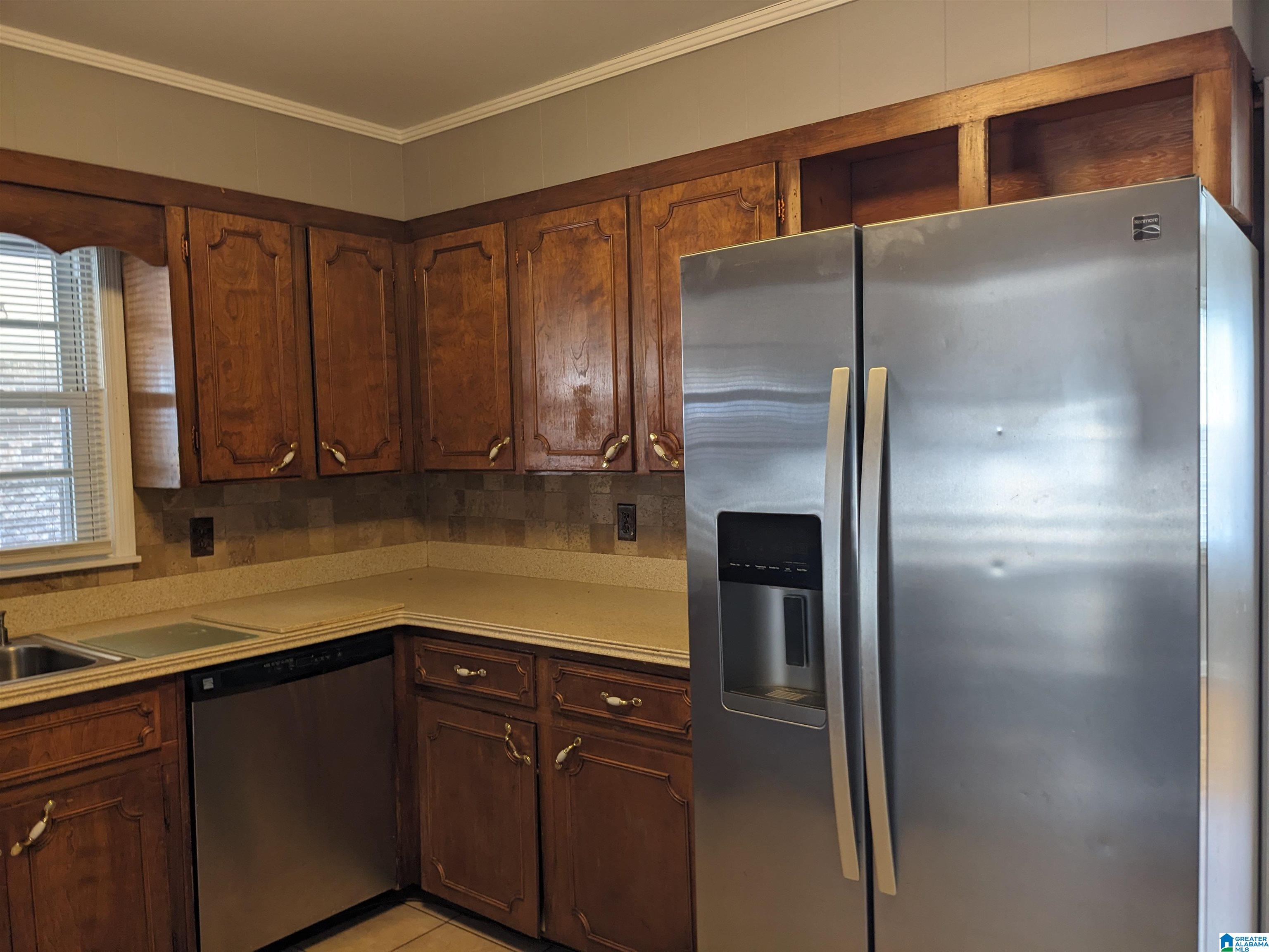 705 Chestnut Street Oneonta, AL 35121 - Photo 7 of 26