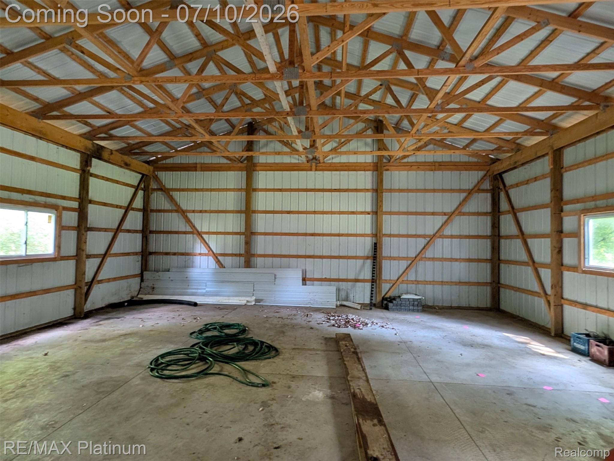1430 Dauner Road Fenton, MI 48430 - Photo 35 of 41 Cement floor, roomy with power.