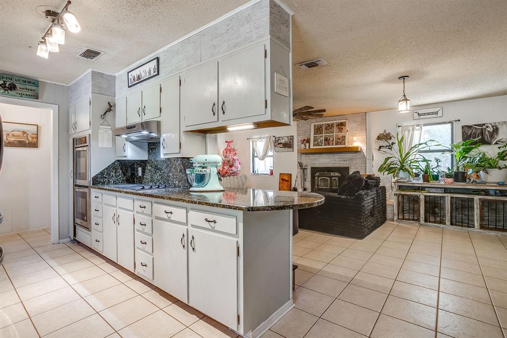 1377 East Gibtown Road Poolville, TX 76487 - Photo 17 of 39 Gallery Image 17