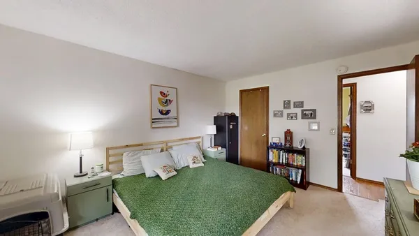 $210,000 | 1304 Greenridge Drive, Urbana, IL 61802