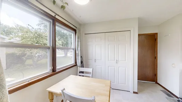 $210,000 | 1304 Greenridge Drive, Urbana, IL 61802