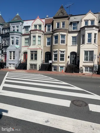 $3,600 | 543 Florida Avenue Northwest, Unit 2, Washington, DC 20001