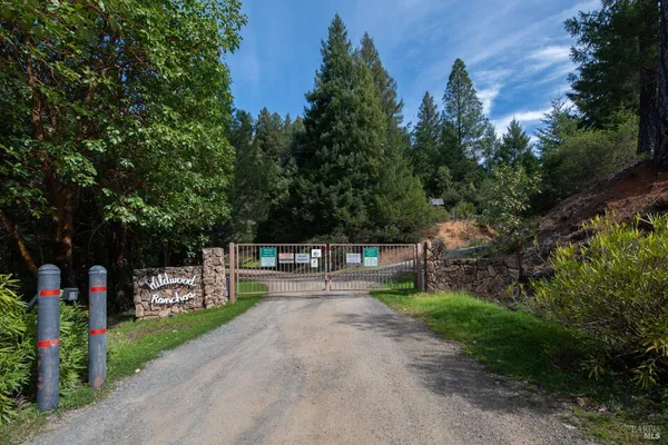 $389,000 | 54021 Wildwood Drive, Laytonville, CA 95454