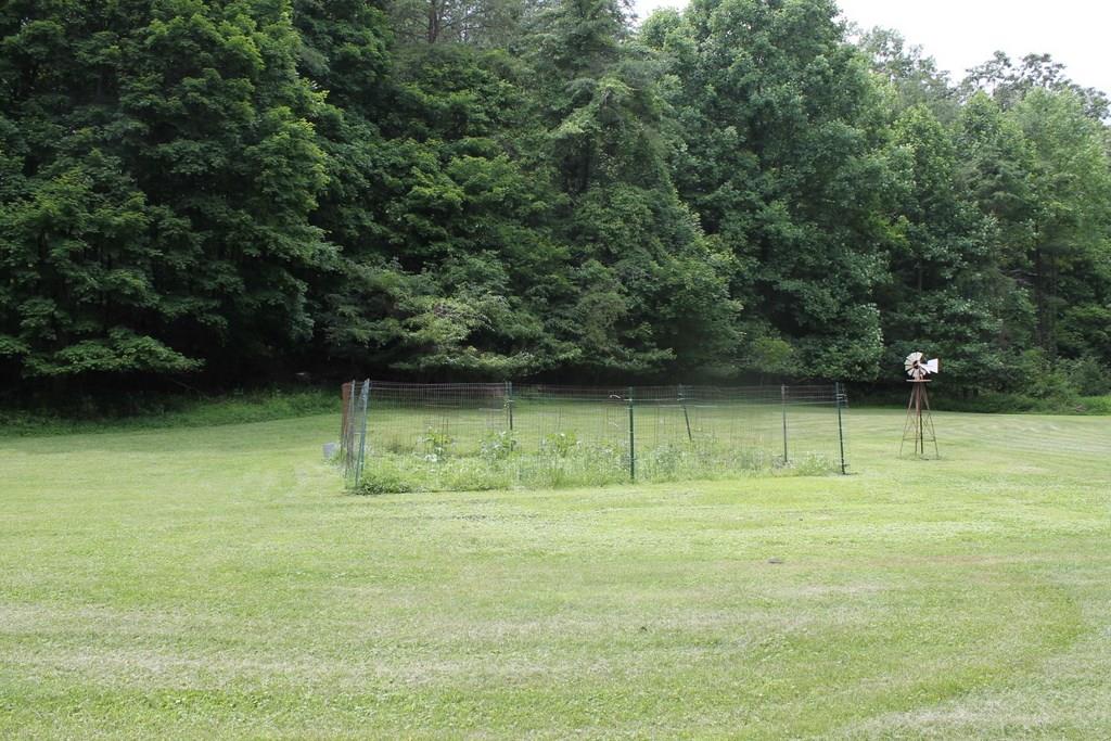 2036 Country Club Road Nashville, IN 47448 - Photo 20 of 25 Gallery Image 20