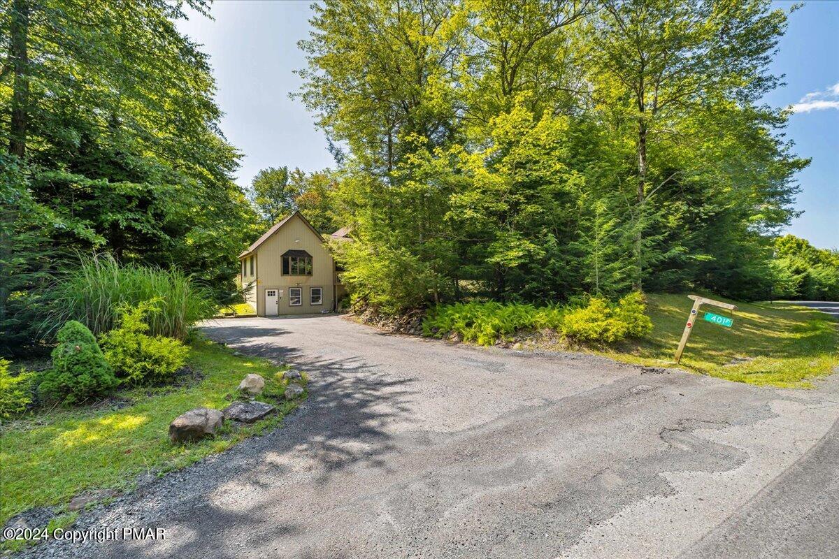 401 Minsi Trail West Long Pond, PA 18334 - Photo 2 of 34 a view of a out door space