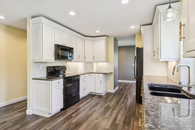 $350,000 | 1901 Westridge Circle, Stillwater, MN 55082