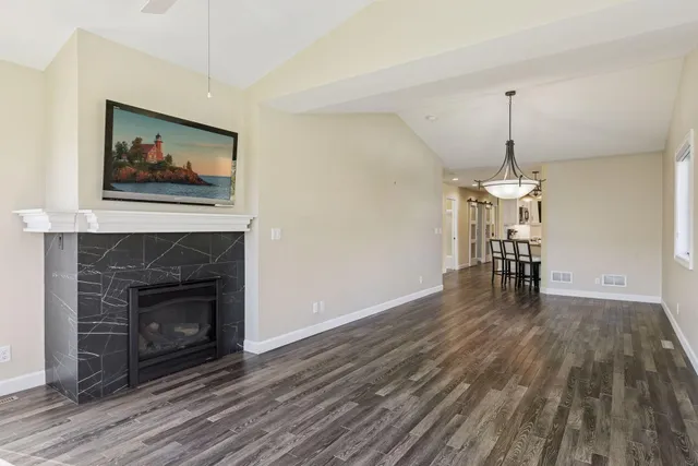 $350,000 | 1901 Westridge Circle, Stillwater, MN 55082