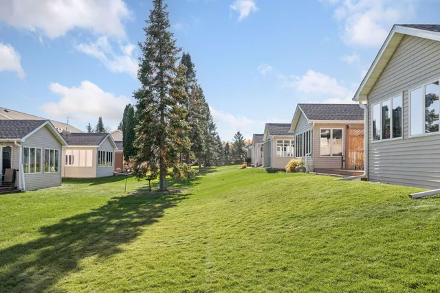 $350,000 | 1901 Westridge Circle, Stillwater, MN 55082