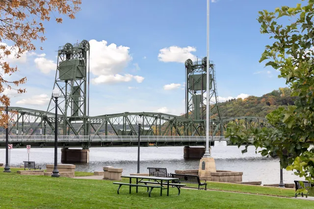 $350,000 | 1901 Westridge Circle, Stillwater, MN 55082