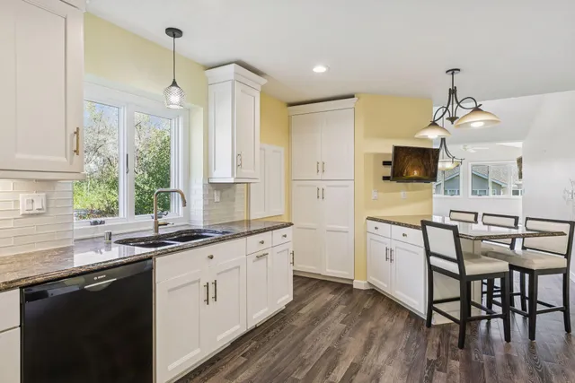 $350,000 | 1901 Westridge Circle, Stillwater, MN 55082