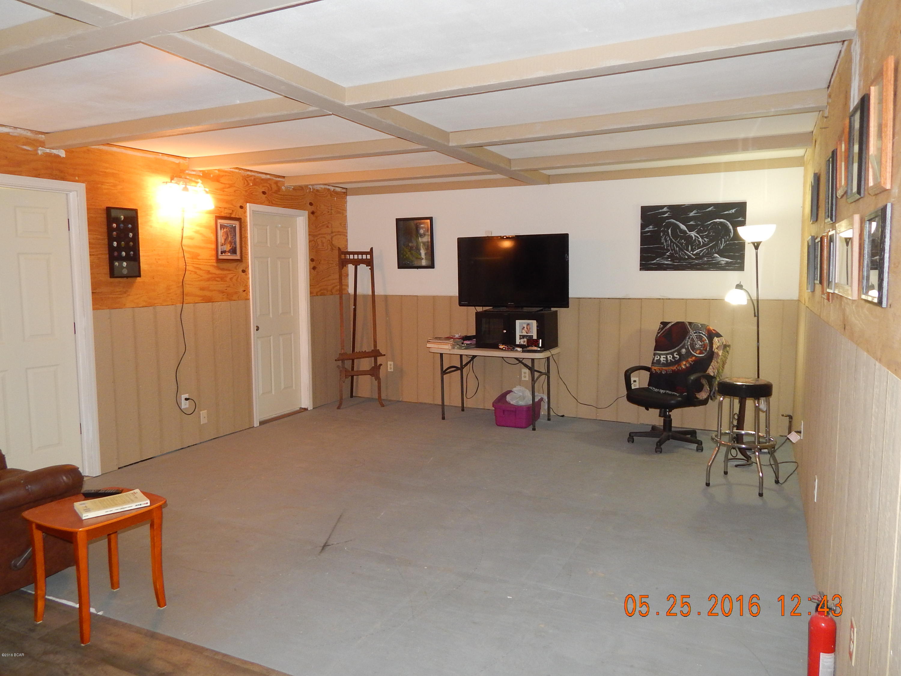 2982 Holmes Valley Road Vernon, FL 32462 - Photo 6 of 29 Gallery Image 6