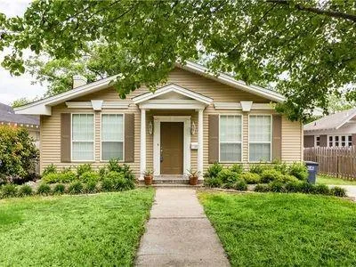 $3,100 | 1817 Thomas Place, Fort Worth, TX 76107