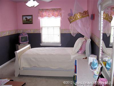 5513 Raintree Ridge Jeffersonville, IN 47130 - Photo 17 of 31 Gallery Image 17