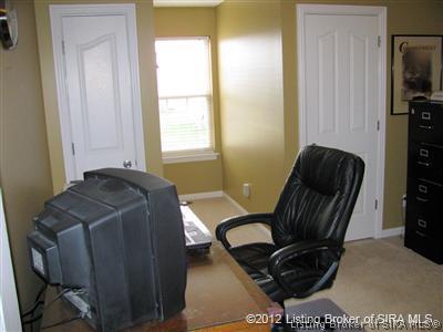 5513 Raintree Ridge Jeffersonville, IN 47130 - Photo 19 of 31 Gallery Image 19