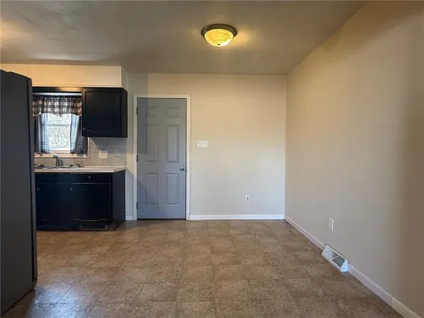 $90,000 | 200 South Harrison Street, Oregon, MO 64473