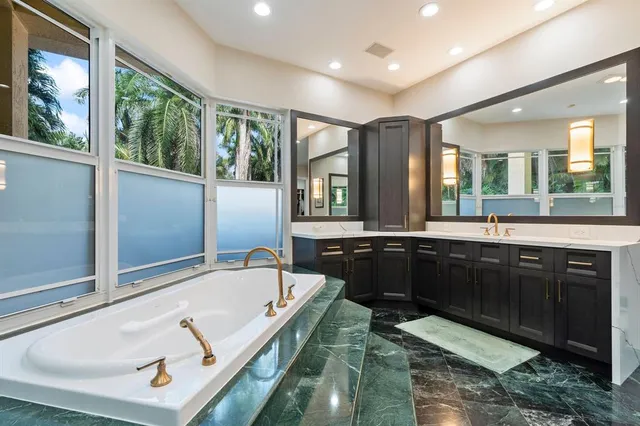 $3,999,900 | 14641 Mustang Trail, Southwest Ranches, FL 33330