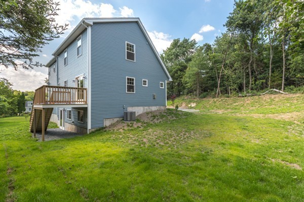 148 R Marlborough Road Salem, MA 01970 - Photo 24 of 27 Gallery Image 24