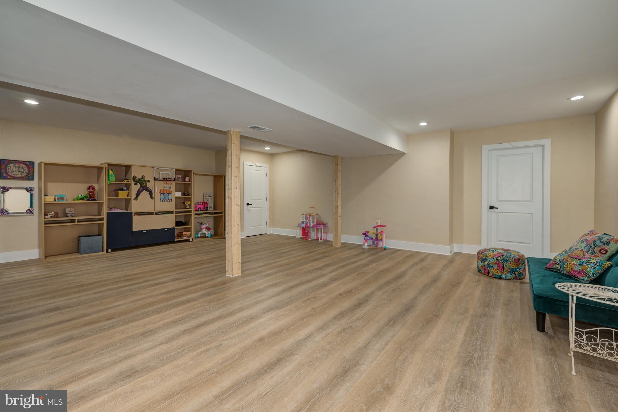 144 Hurffville Grenloch Road Sewell, NJ 08080 - Photo 45 of 50 a view of a living room