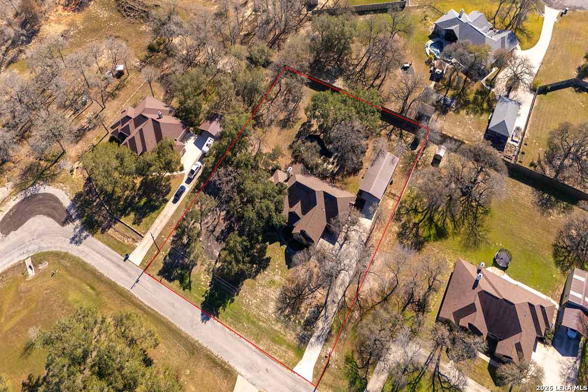 148 Copper Ridge Drive La Vernia, TX 78121 - Photo 3 of 42